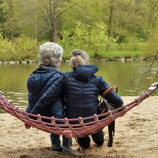Kæmpenatlysolie i overgangsalderen: Til lindring af symptomer