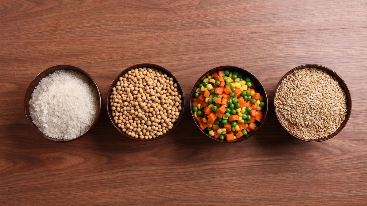 Øg dit optag af kostfibre, som kan hjælpe med dine overgangsalder-symptomer