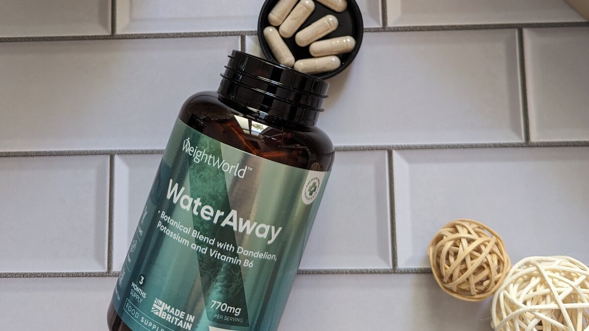 Naturligt vanddrivende piller kan være en effektiv måde at slippe af med vand i kroppen.